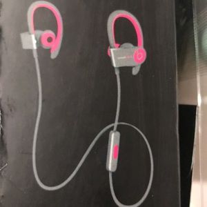 Beats by Dre wireless Ear pods